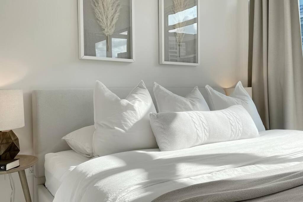 Cityplace Apartment Toronto